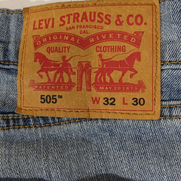 LEVI'S 505 Regular Fit Jeans Straight Leg Room Light Blue Sz 32 X 30 - Picture 8 of 12